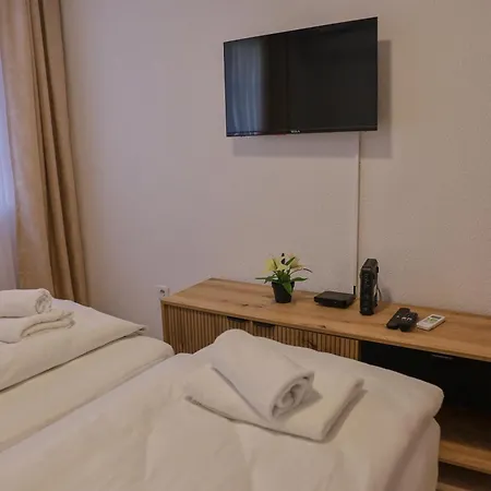Affittacamere Careva Cuprija Apartment&rooms 3*