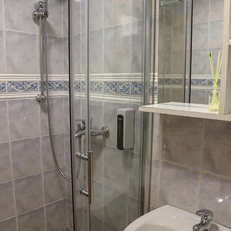 Careva Cuprija Apartment&rooms 招待所 塞拉耶佛