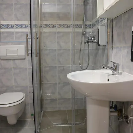 Careva Cuprija Apartment&rooms 招待所 *