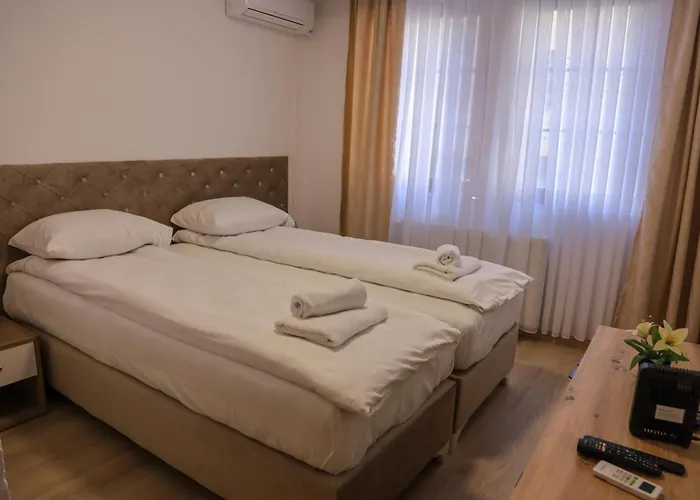 Guest house Careva Cuprija Apartment&rooms